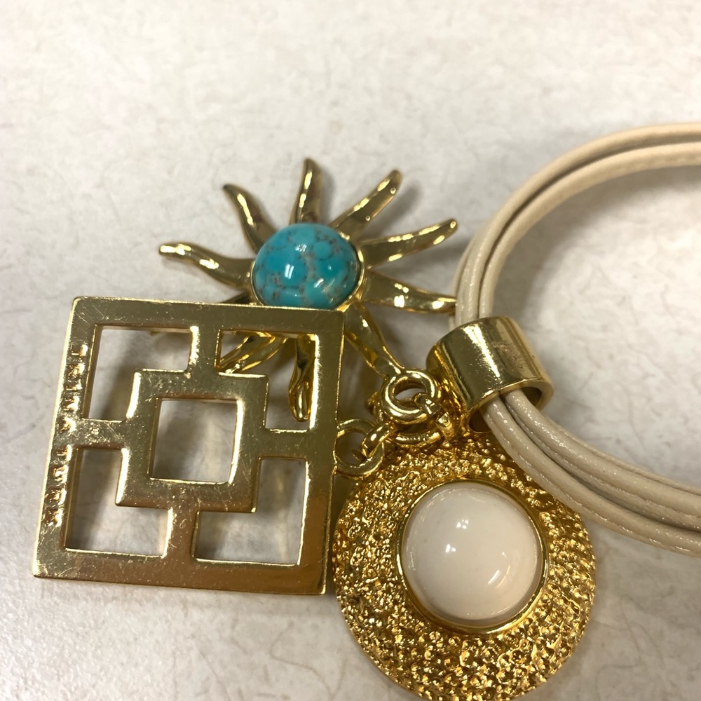 💃Trina Turk Sun Charm Bracelet